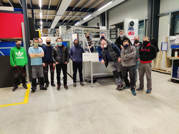 Mitarbeiterteam der Firma Thermodyne spendet für die KJP